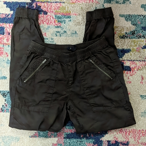 Women's camo joggers - Picture 2 of 5